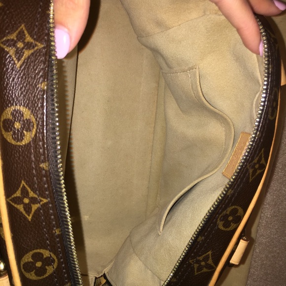 Manhattan PM Louis Vuitton bag